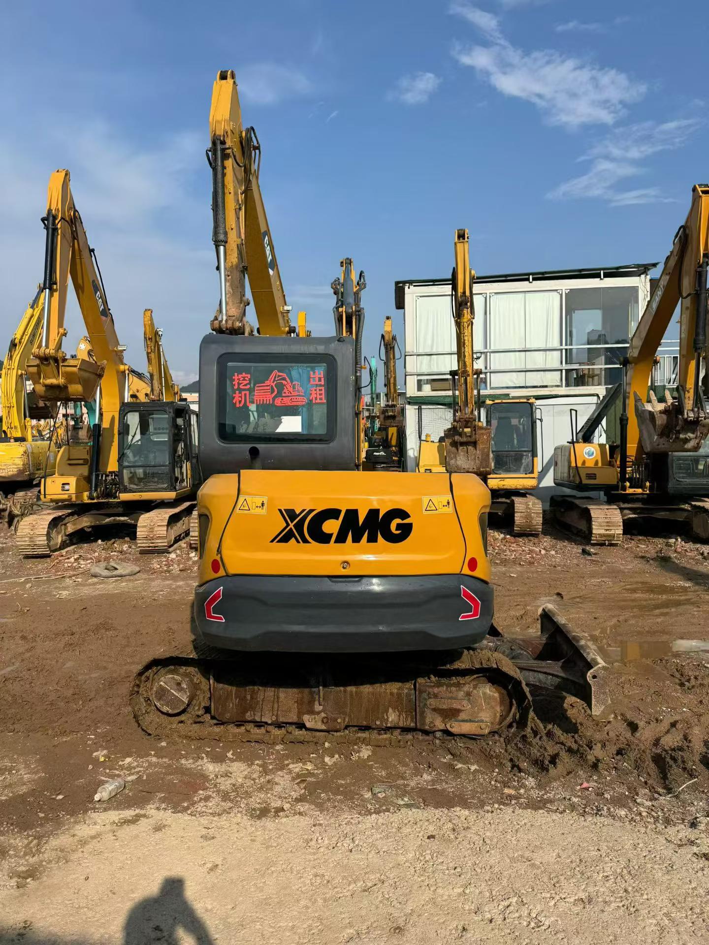Buy XCMG LW60G Used Excavator / 9 Buy XCMG LW60G Used Excavator / 9