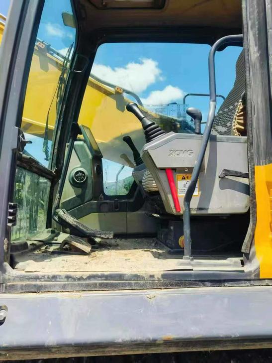 Buy XCMG Used Excavator / 1