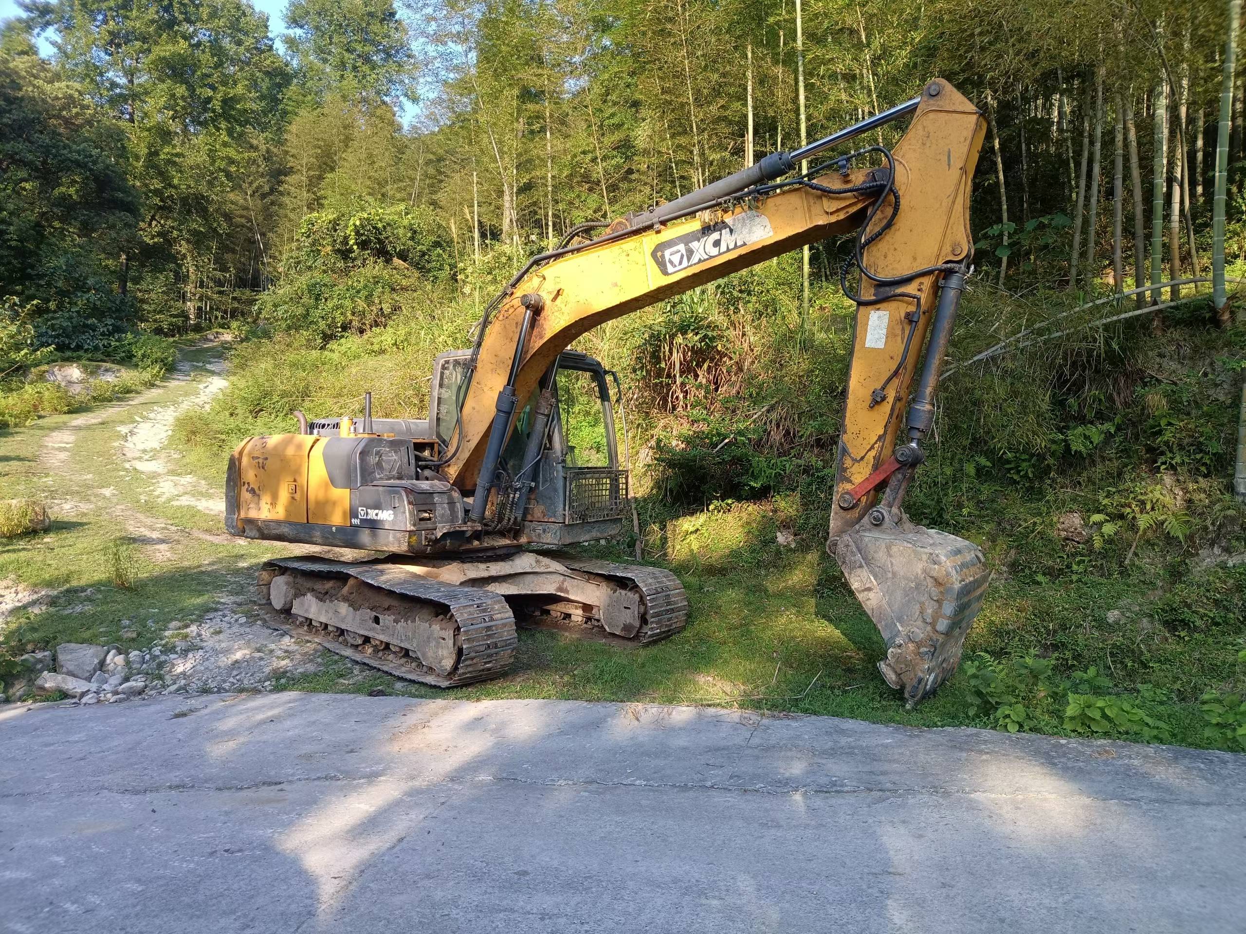 Buy XCMG Used Excavator / 8