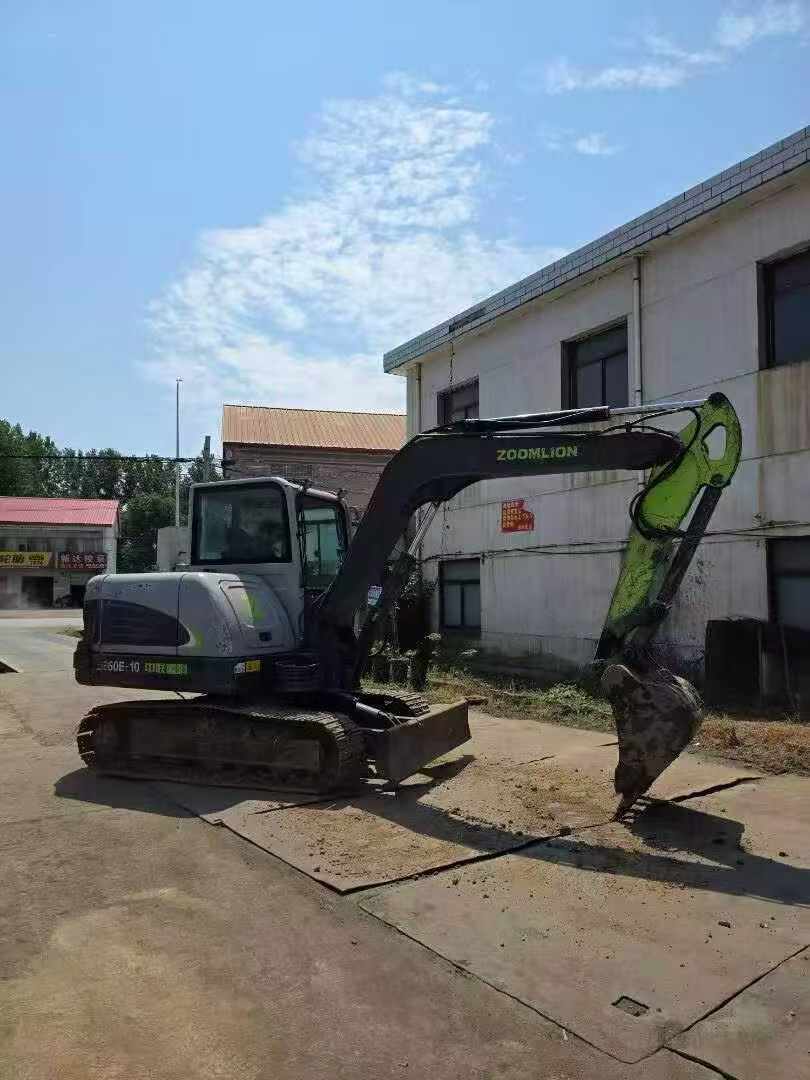 Buy Yanmar Used Excavator / 1