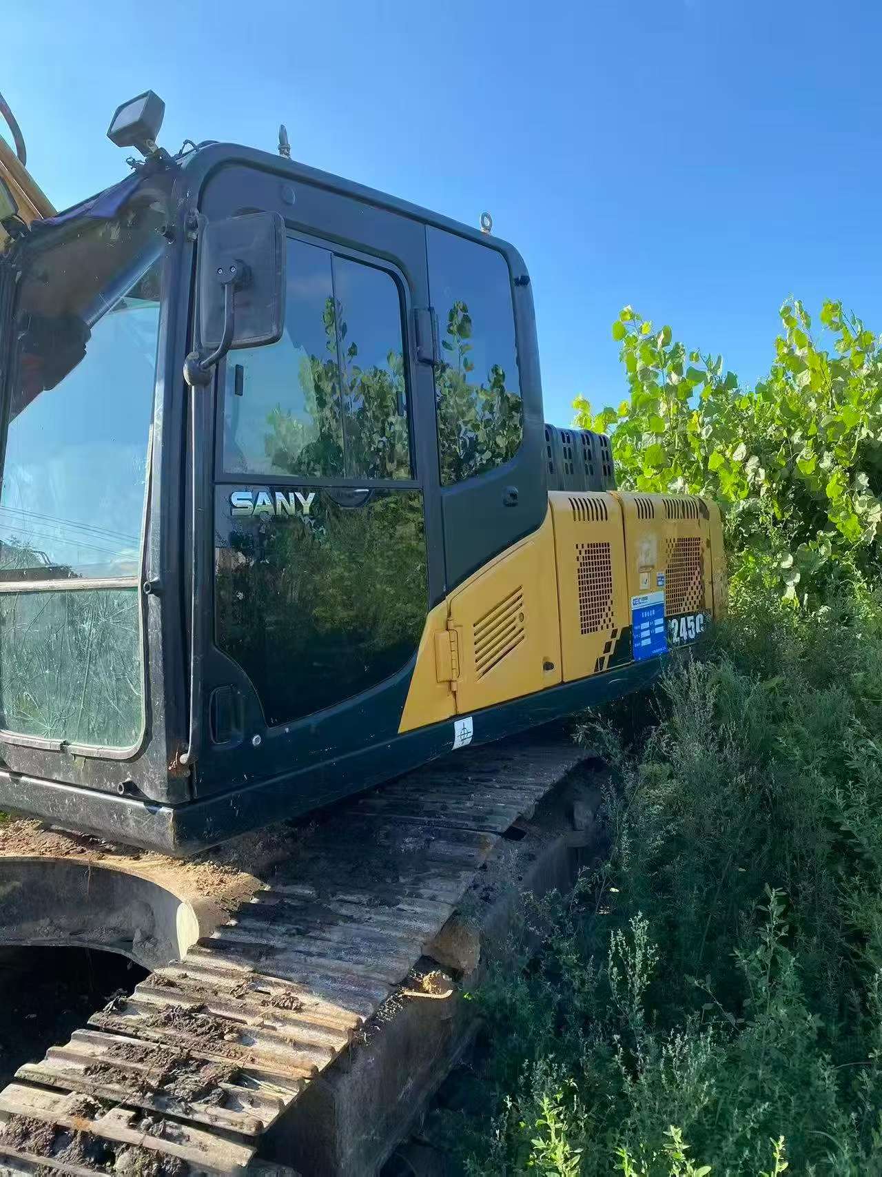 Buy Sany SY215C Used Excavator / 1