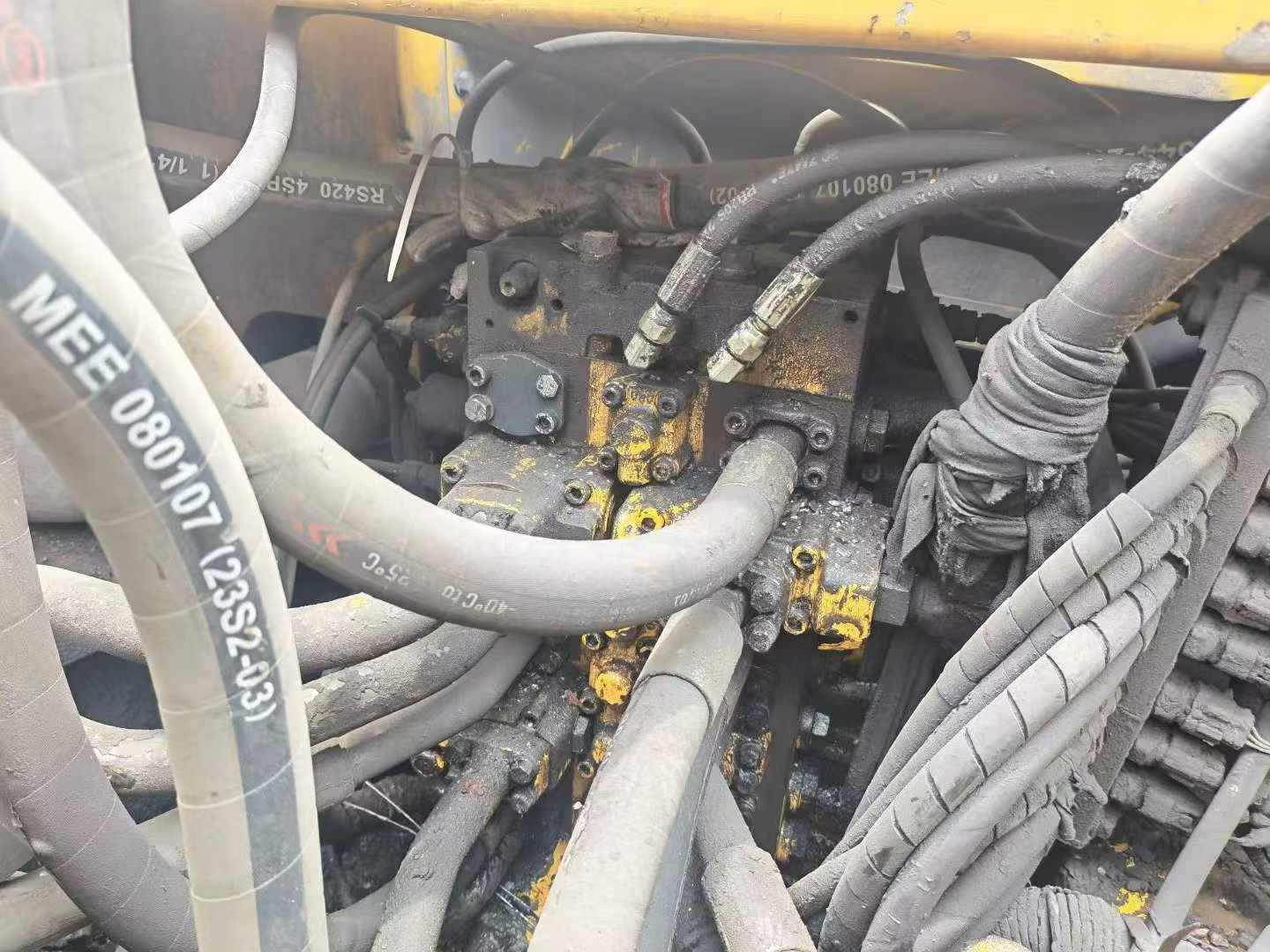 Buy Komatsu WA500-3 Used Excavator / 7