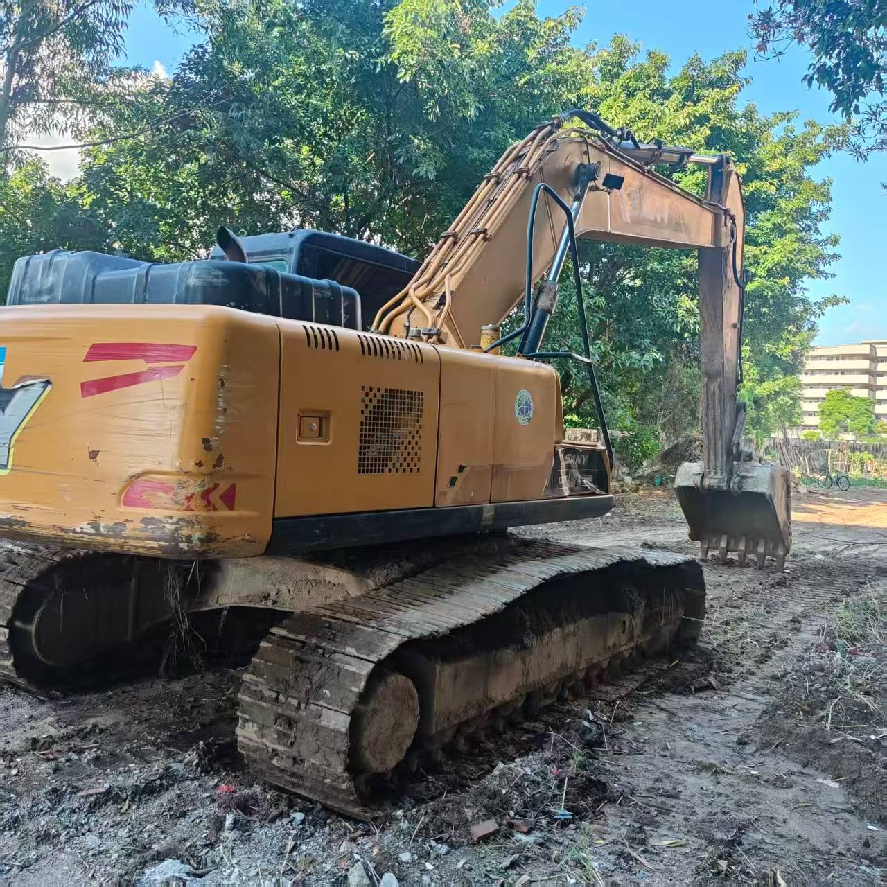 Buy Sany SY215C Used Excavator / 2