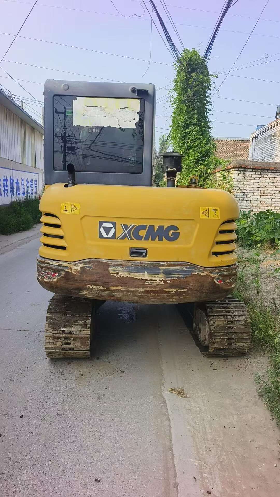 Buy XCMG LW60G Used Excavator / 2