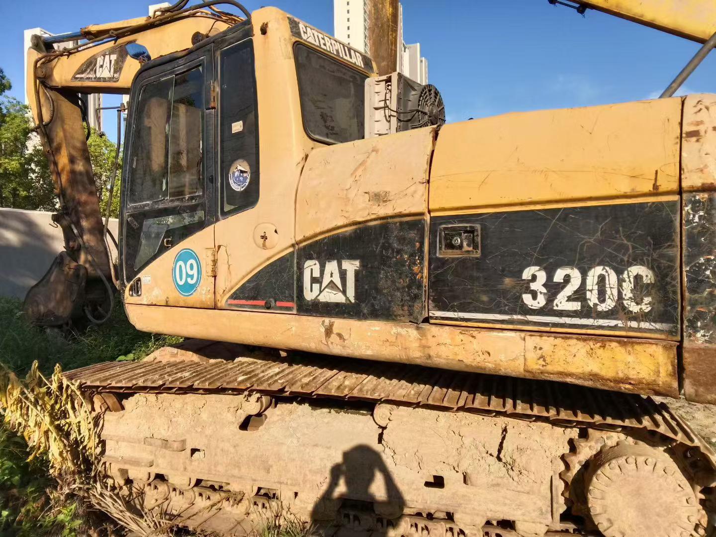 Buy Caterpillar 320C Used Excavator / 4