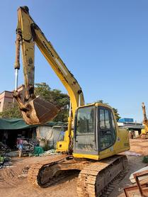 Buy Komatsu PC120-6 Used Excavator / 3 Buy Komatsu PC120-6 Used Excavator / 3