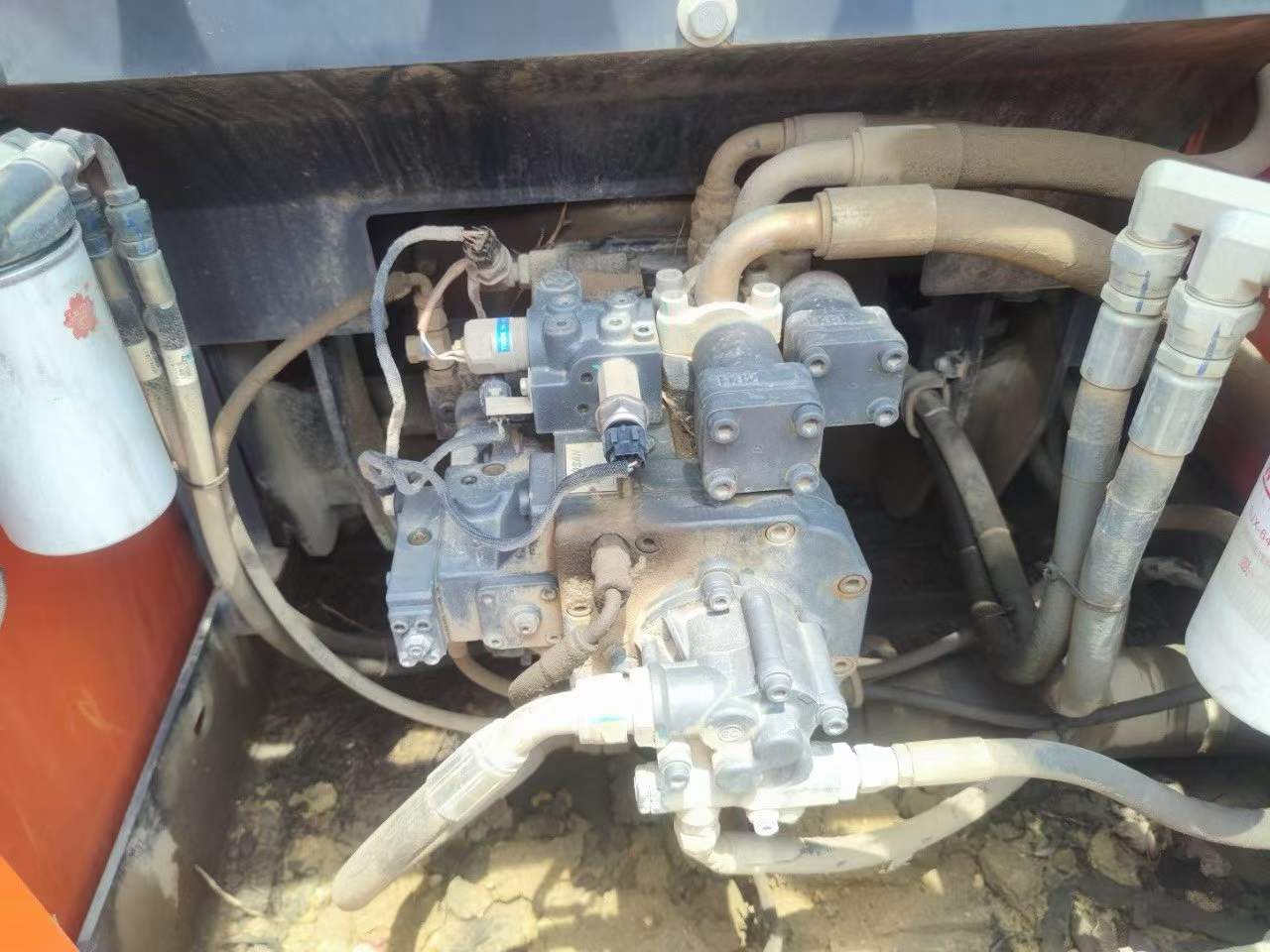 Buy Doosan DH215-7 Used Excavator / 5