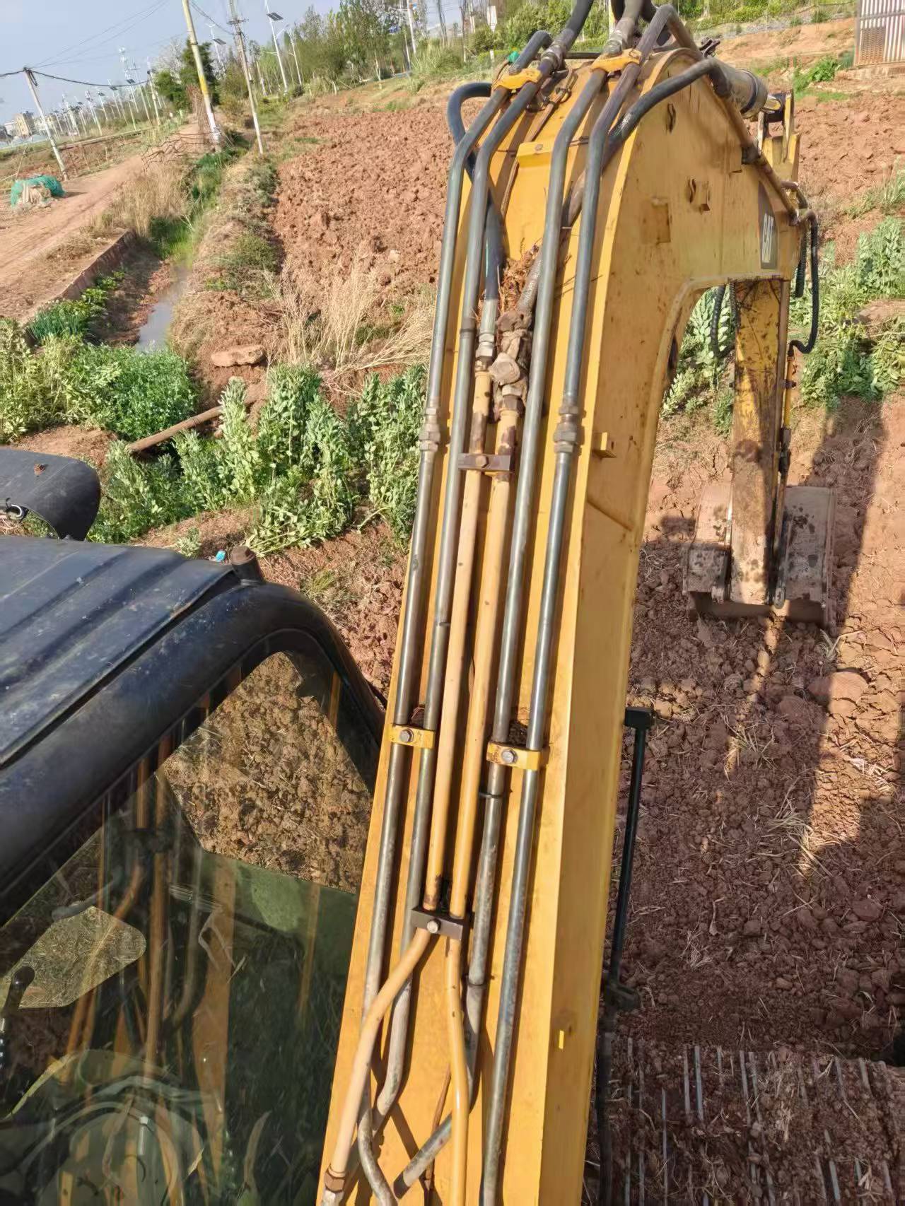 Buy Caterpillar 307B Used Excavator / 6
