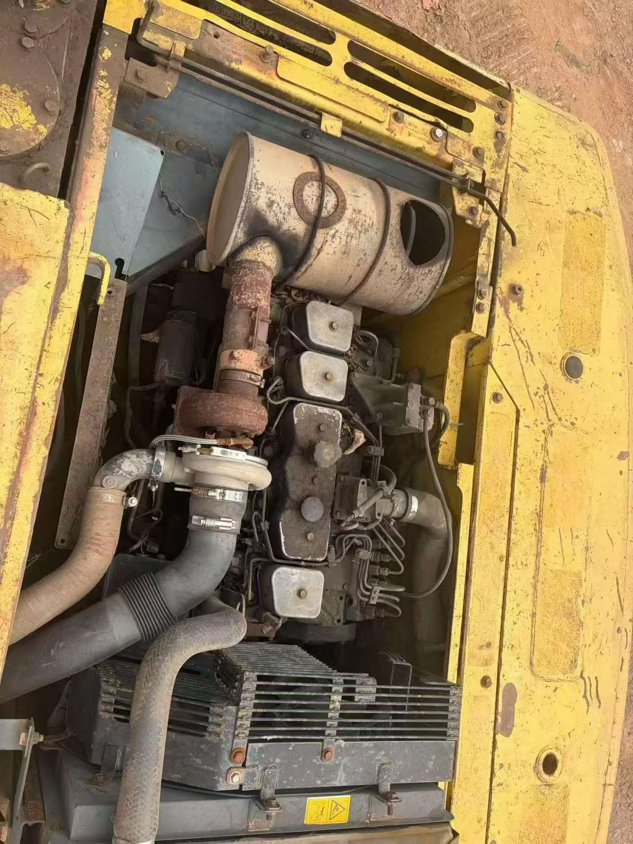 Buy Komatsu PC220-7 Used Excavator / 3 Buy Komatsu PC220-7 Used Excavator / 3