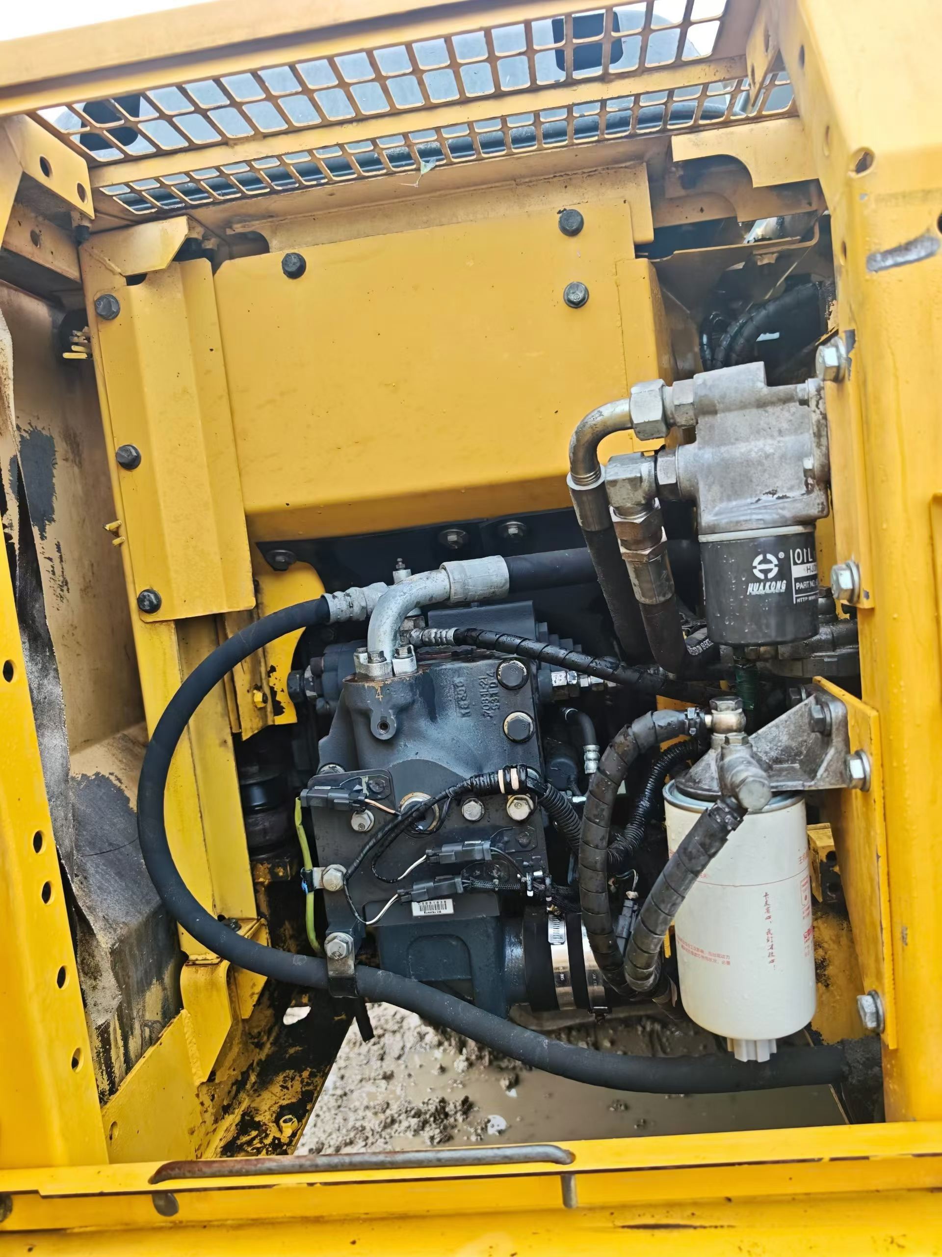 Buy Komatsu PC110-7 Used Excavator / 5 Buy Komatsu PC110-7 Used Excavator / 5