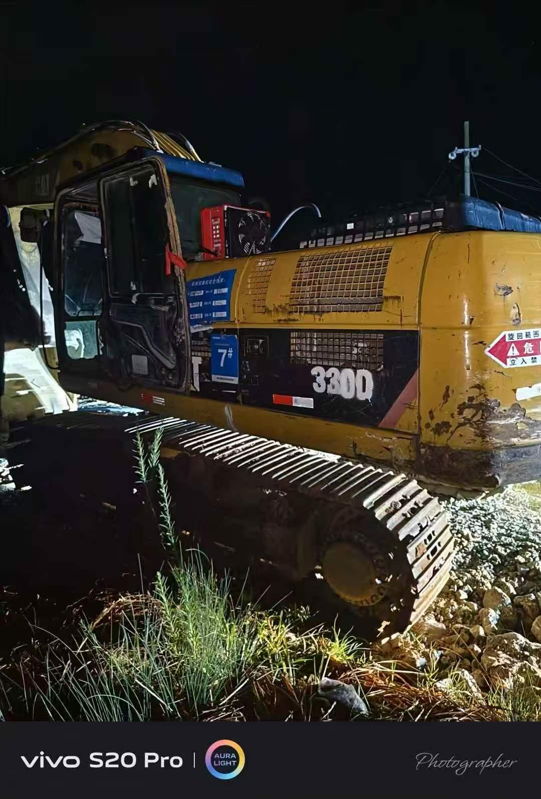 Buy Caterpillar 329D Used Excavator / 3 Buy Caterpillar 329D Used Excavator / 3