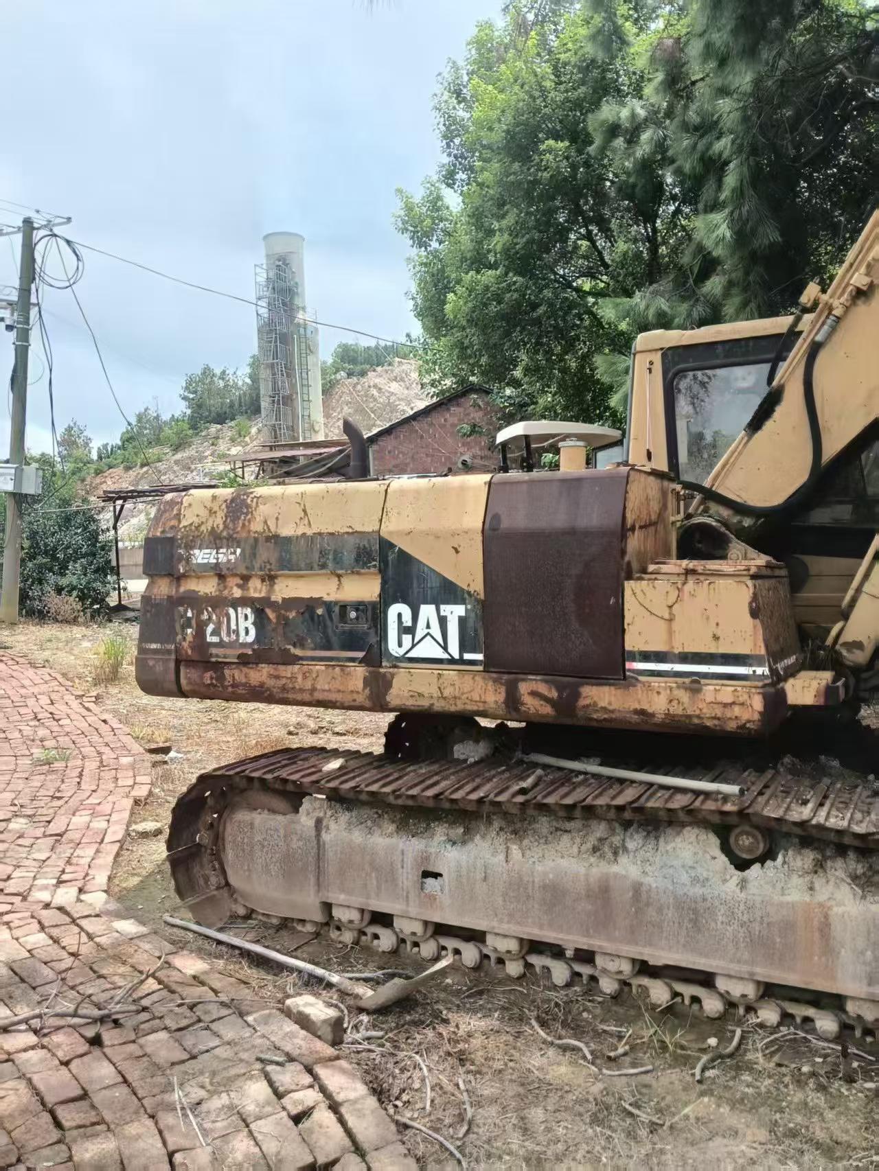 Buy Caterpillar 320A Used Excavator / 5 Buy Caterpillar 320A Used Excavator / 5