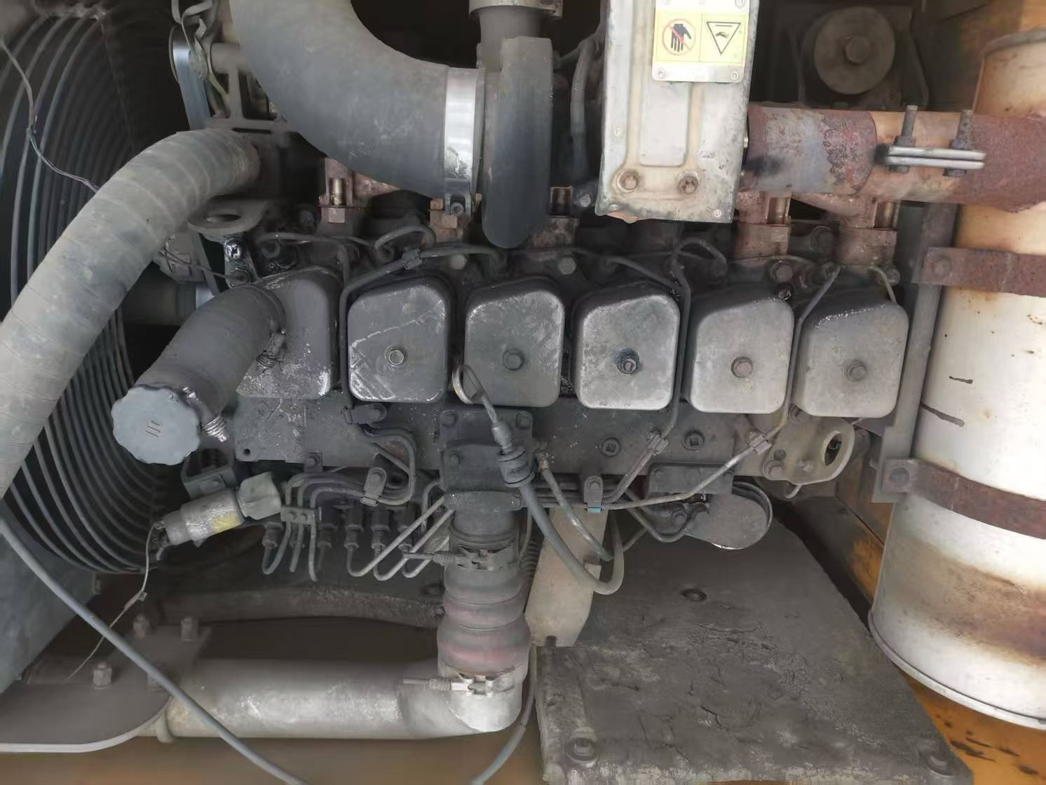 Buy Hyundai R215-7 Used Excavator / 6 Buy Hyundai R215-7 Used Excavator / 6