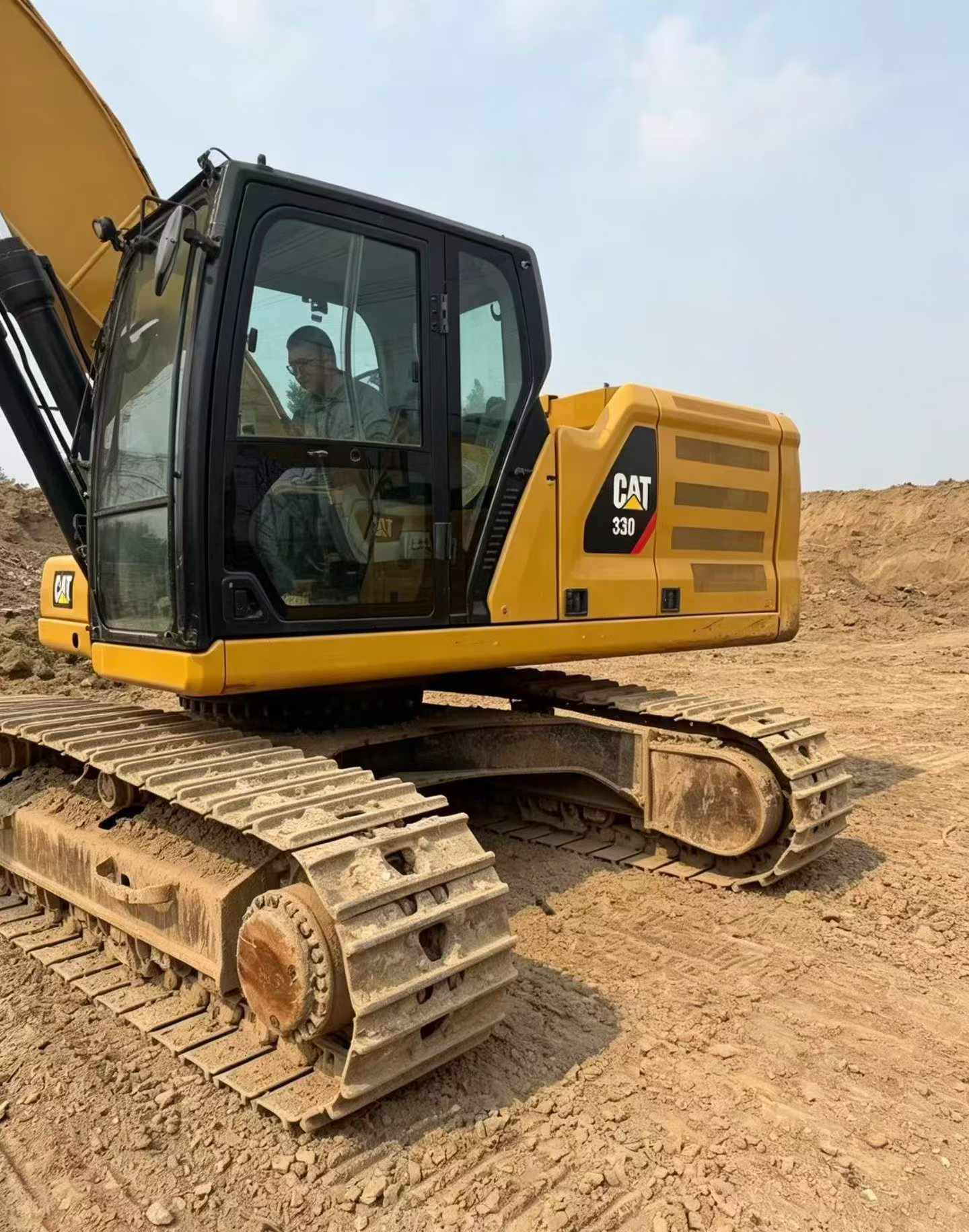 Buy Caterpillar 330B Used Excavator / 3