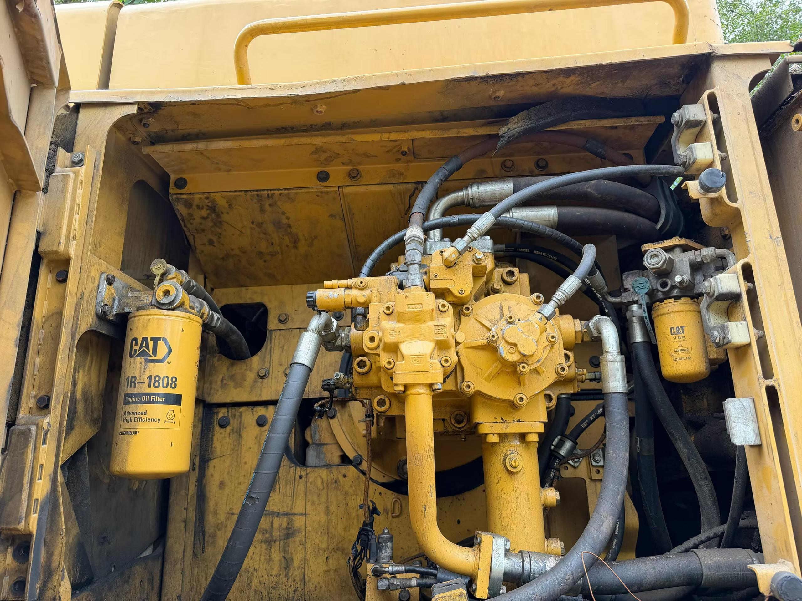Buy Caterpillar 349E Used Excavator / 5
