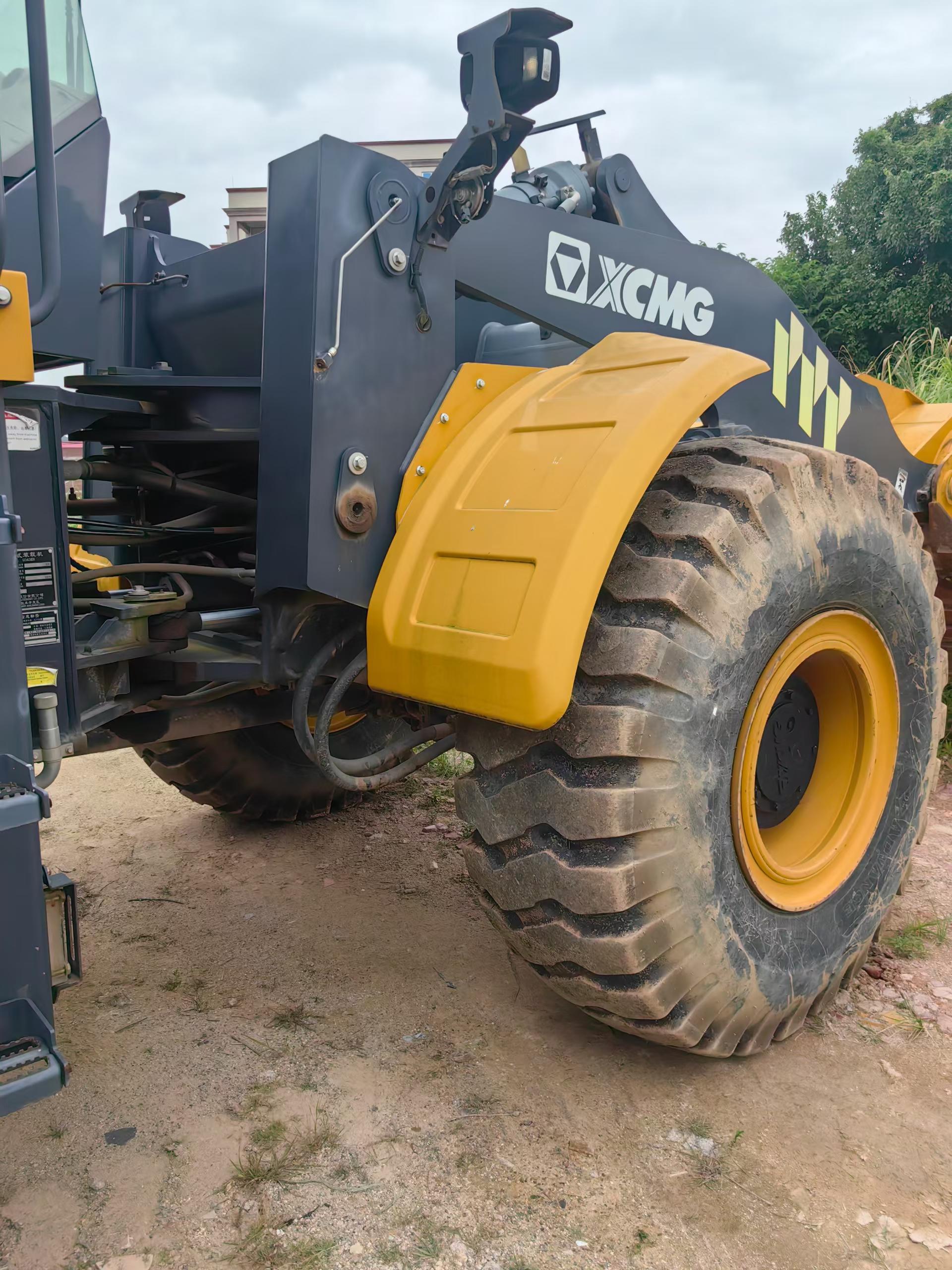 Buy XCMG ZL50G Used Loader / 8