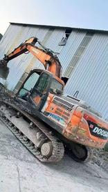 Buy Doosan DH220 Used Excavator / 2 Buy Doosan DH220 Used Excavator / 2