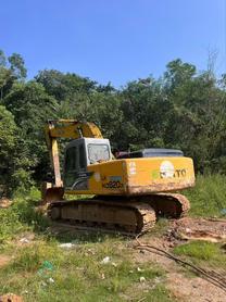 Buy Kato Used Excavator / 2 Buy Kato Used Excavator / 2