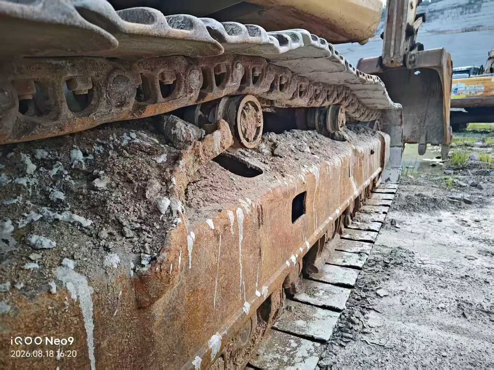 Buy Caterpillar 330B Used Excavator / 3 Buy Caterpillar 330B Used Excavator / 3