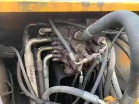 Buy Hyundai R215-7 Used Excavator / 8 Buy Hyundai R215-7 Used Excavator / 8