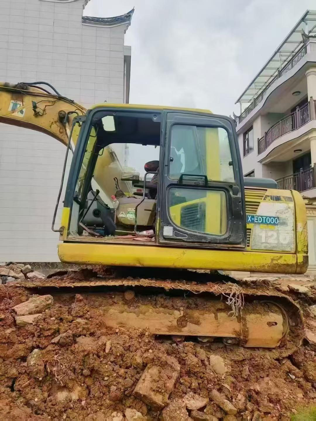 Buy Komatsu PC120-8 Used Excavator / 2