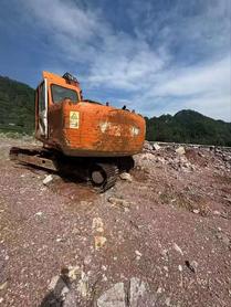 Buy Doosan DH150 Used Excavator / 3 Buy Doosan DH150 Used Excavator / 3