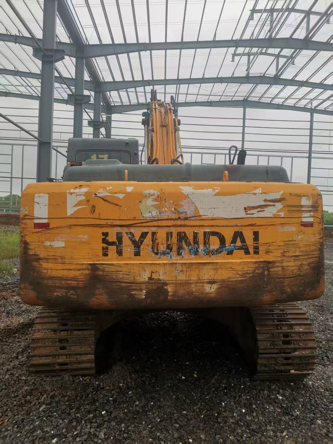 Buy Hyundai R215-7 Used Excavator / 1