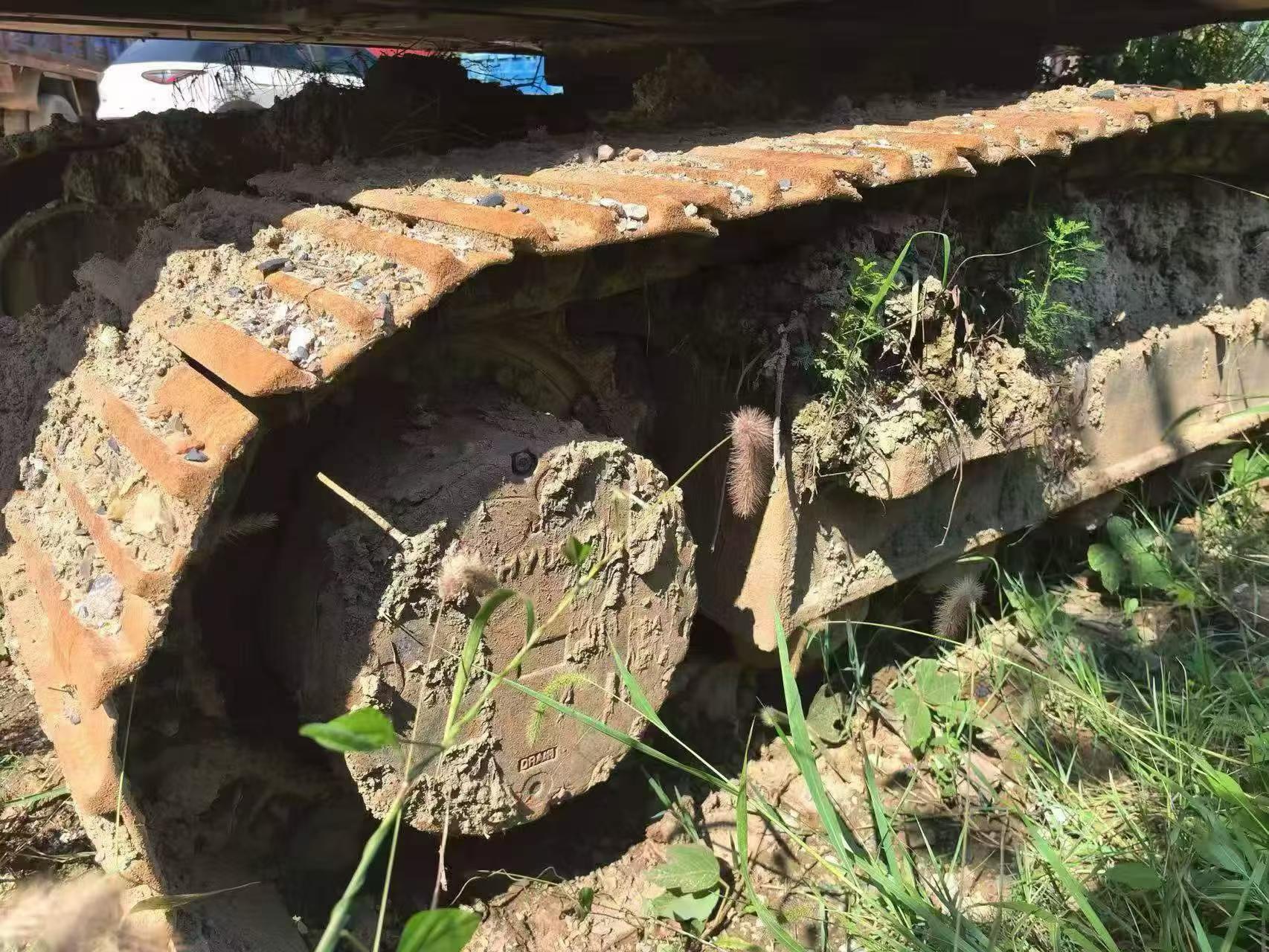 Buy Hyundai R215VS Used Excavator / 6