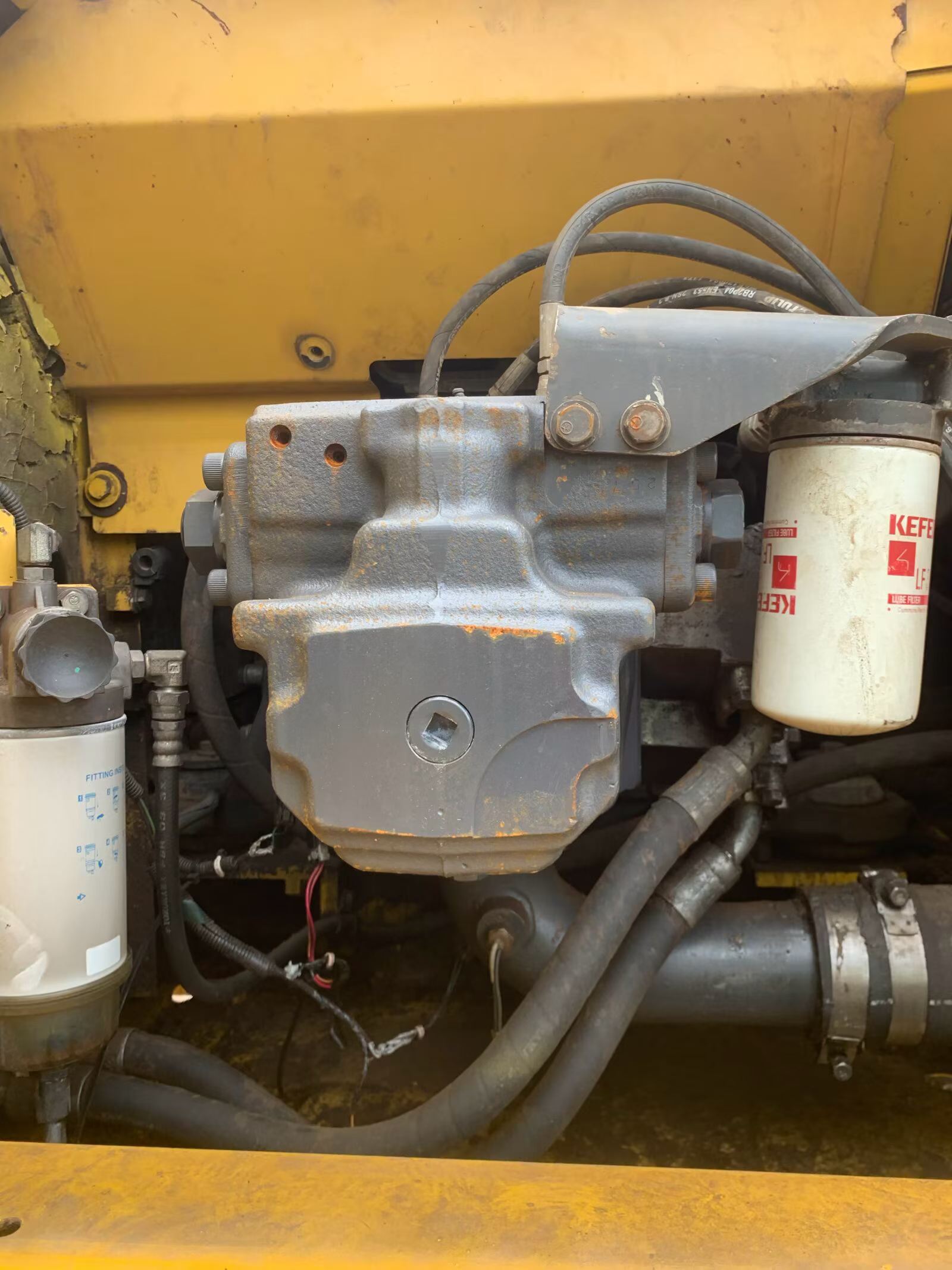 Buy Komatsu PC240-6 Used Excavator / 6