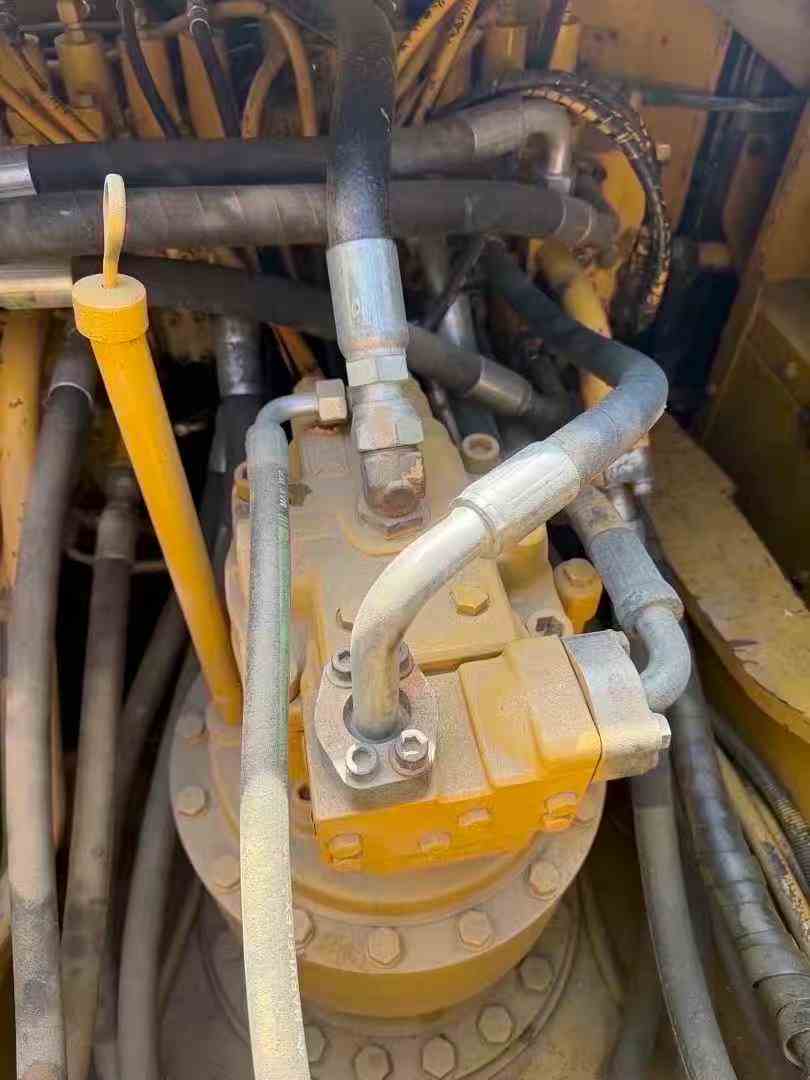 Buy Caterpillar 326DL Used Excavator / 5