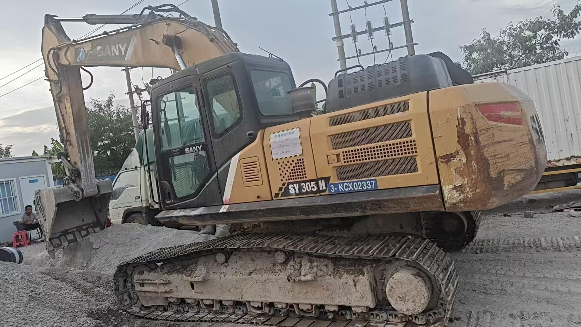 Buy Sany SY245H Used Excavator / 6 Buy Sany SY245H Used Excavator / 6