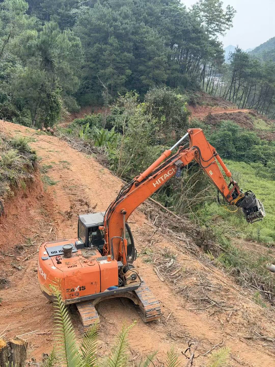 Buy Hitachi ZX130-5A Used Excavator / 2 Buy Hitachi ZX130-5A Used Excavator / 2