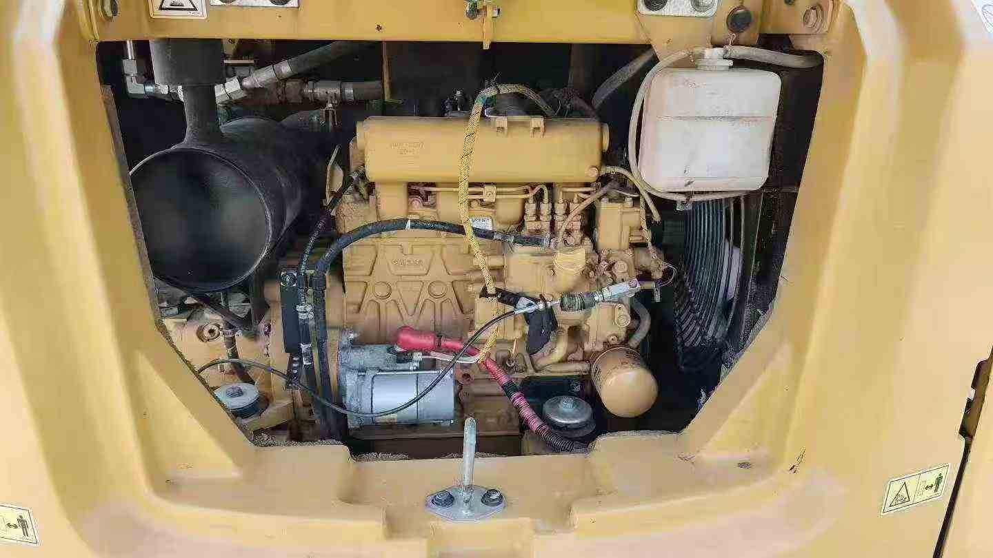 Buy Caterpillar 306D Used Excavator / 8
