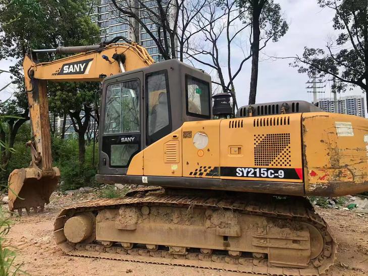 Buy Sany SY205C-8 Used Excavator / 1