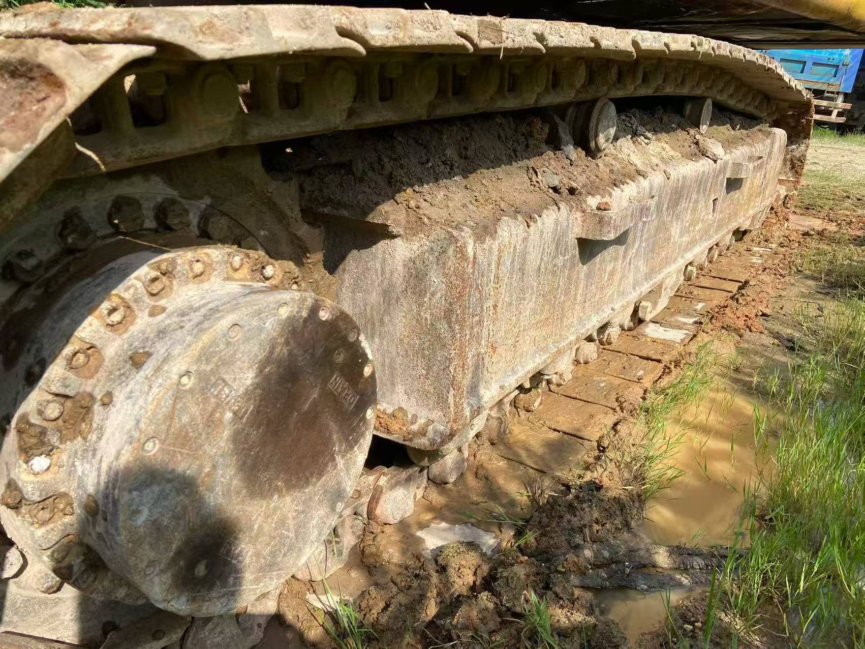 Buy Kato Used Excavator / 7 Buy Kato Used Excavator / 7