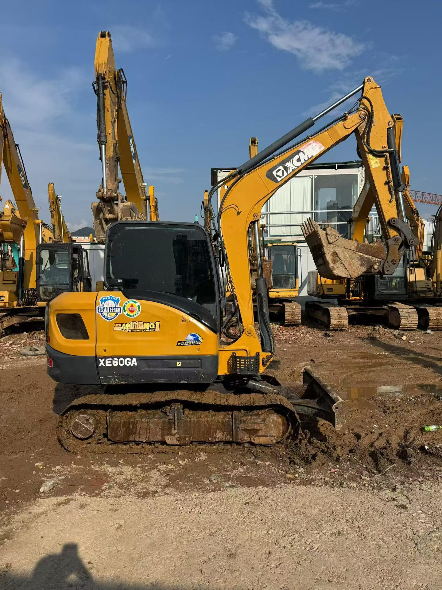 Buy XCMG LW60G Used Excavator / 1