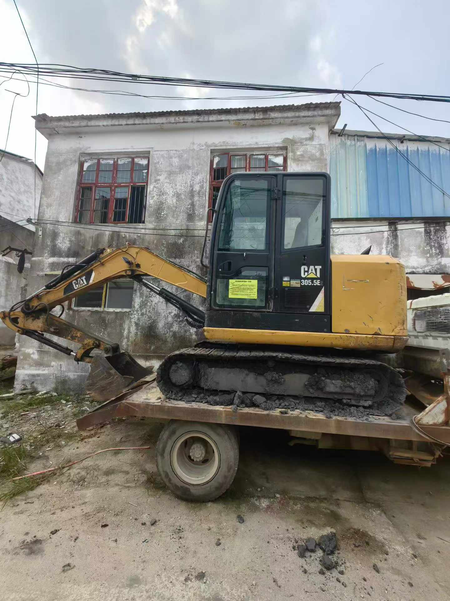 Buy Caterpillar 305B Used Excavator / 2 Buy Caterpillar 305B Used Excavator / 2