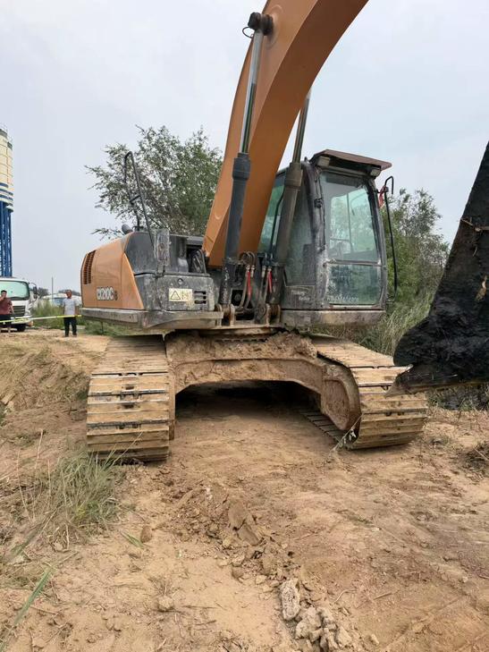Buy Case CX210 Used Excavator / 1