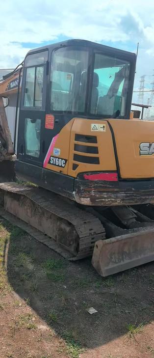 Buy Sany SY60 Used Excavator / 1
