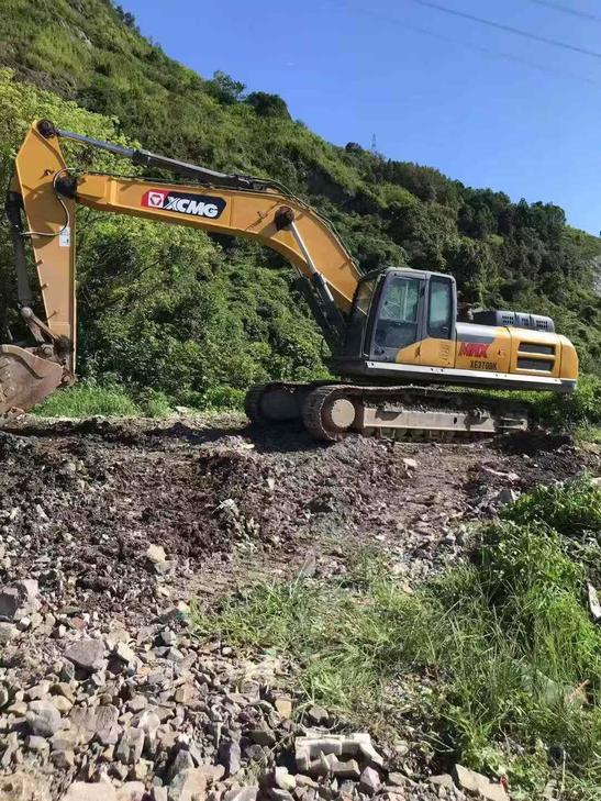 Buy XCMG Used Excavator / 1