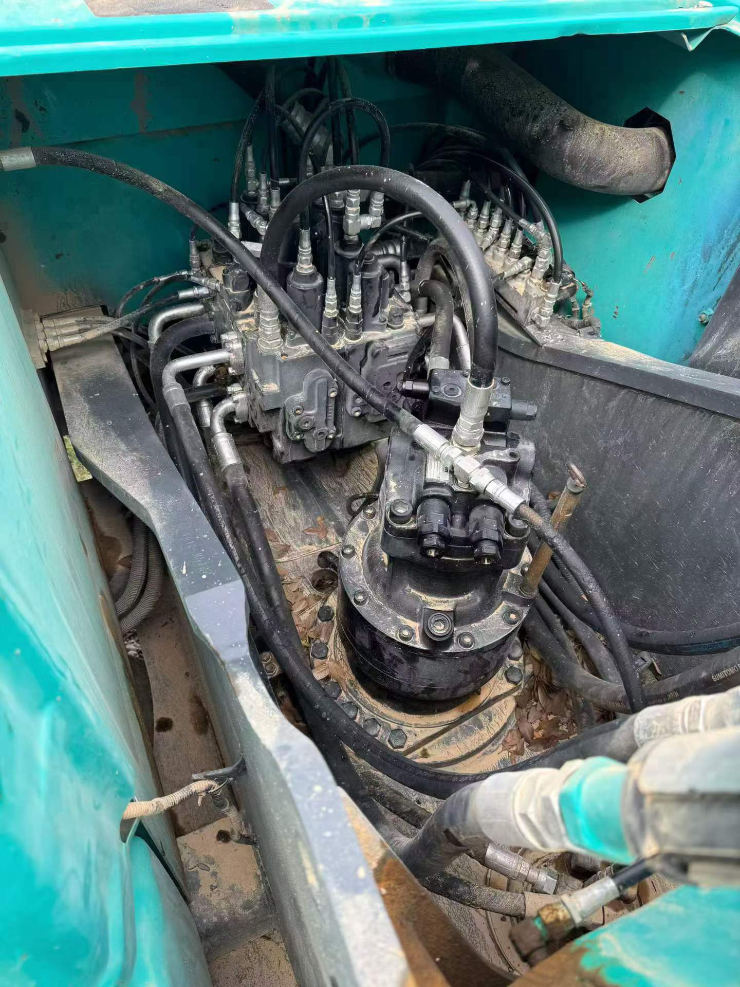 Buy Kobelco SK210 Used Excavator / 8 Buy Kobelco SK210 Used Excavator / 8