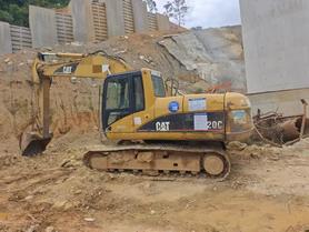 Buy Caterpillar 320C Used Excavator / 2 Buy Caterpillar 320C Used Excavator / 2