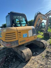 Buy XCMG LW60G Used Excavator / 2 Buy XCMG LW60G Used Excavator / 2