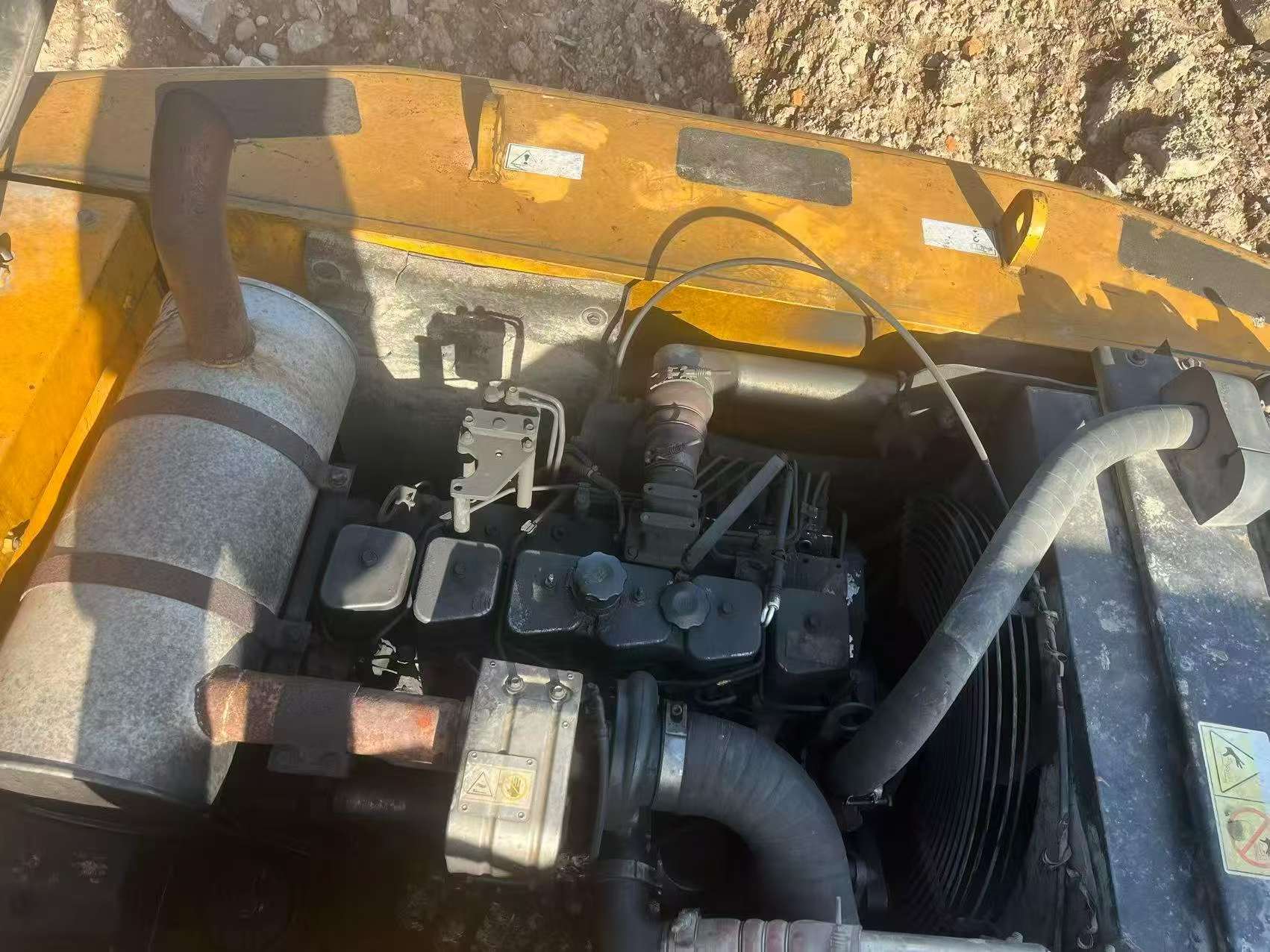 Buy Hyundai R225-7 Used Excavator / 3 Buy Hyundai R225-7 Used Excavator / 3