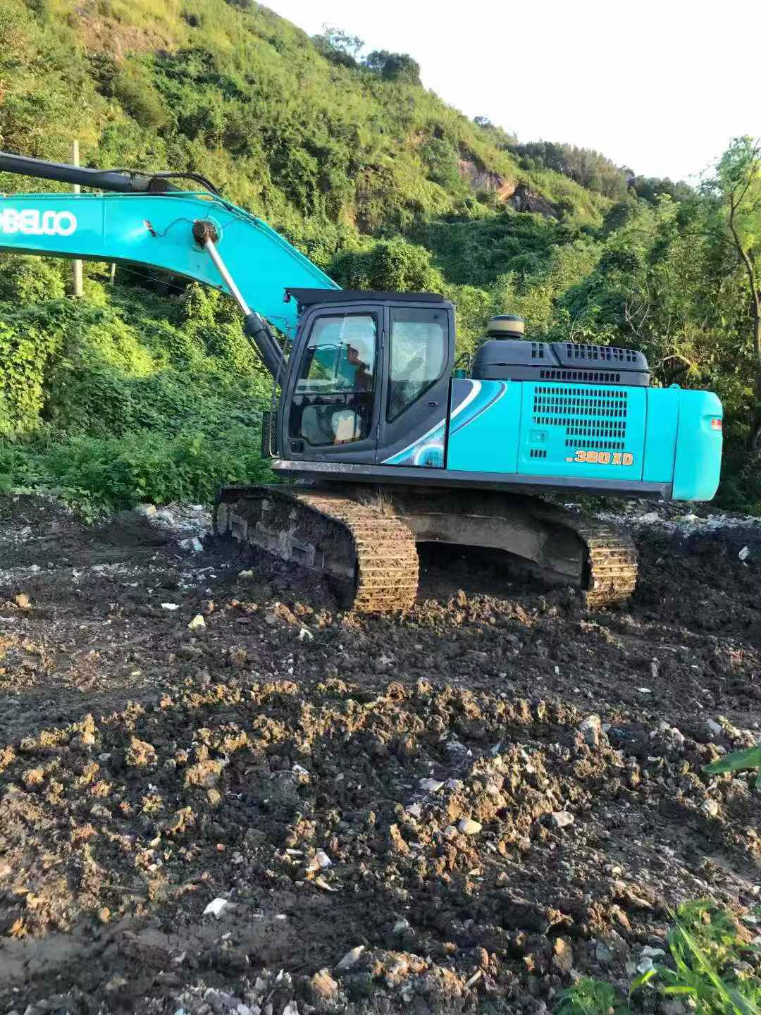 Buy Kobelco SK380D Used Excavator / 1