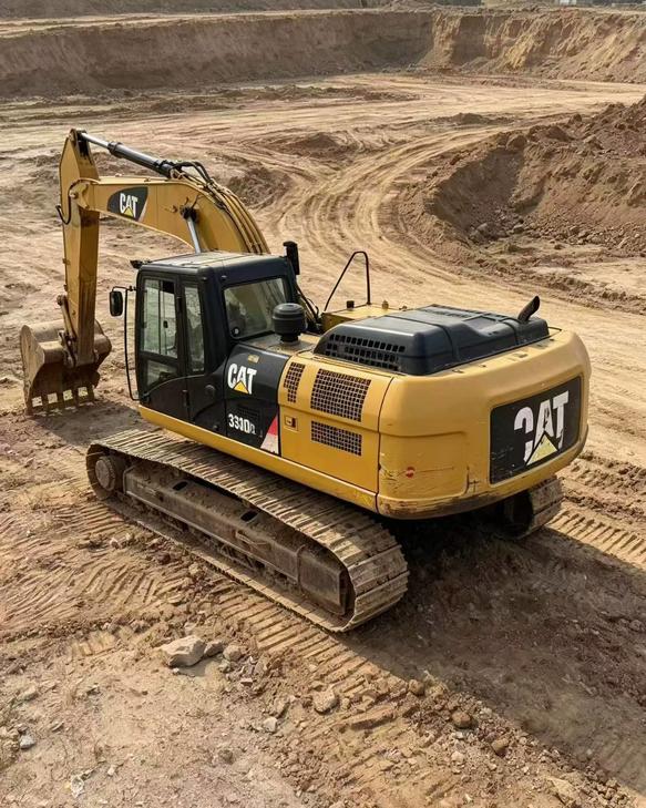 Buy Caterpillar 326DL Used Excavator / 1