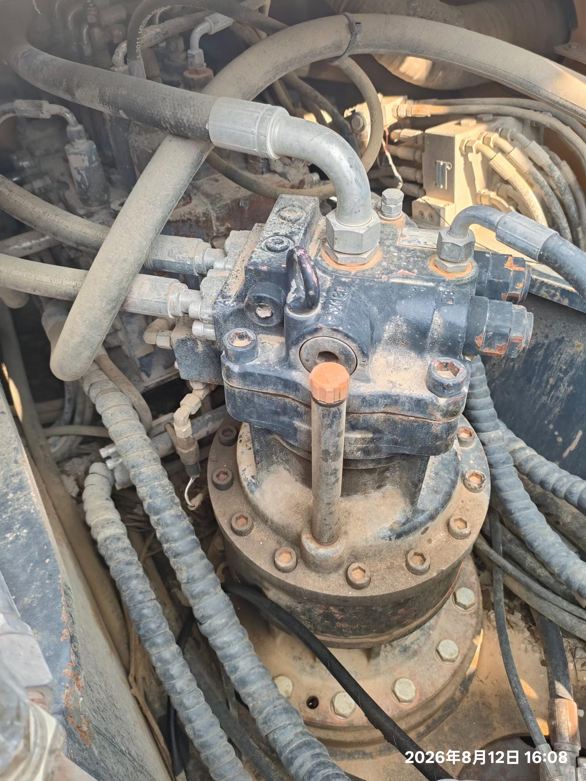 Buy XCMG LW200 Used Excavator / 8 Buy XCMG LW200 Used Excavator / 8
