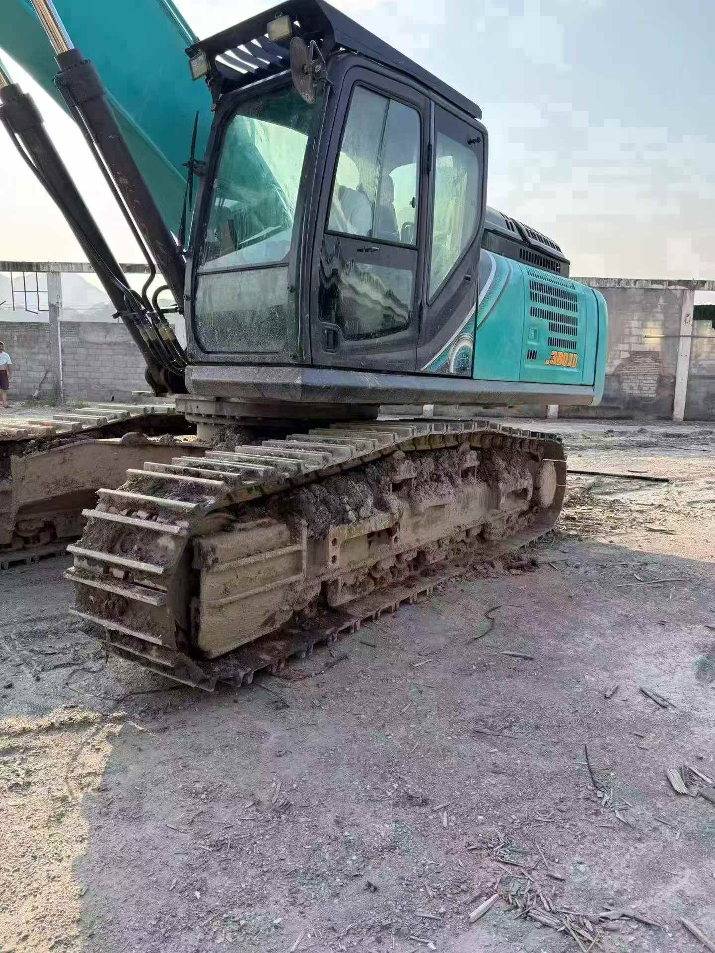 Buy Kobelco SK380-8 Used Excavator / 2