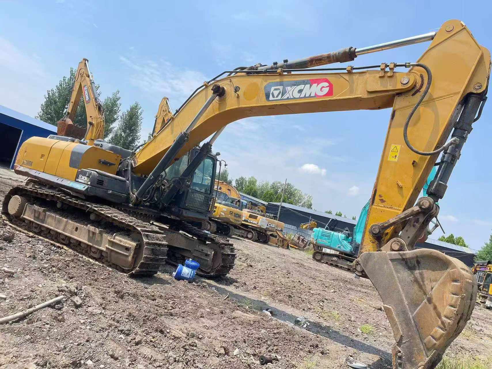 Buy XCMG ZL30E Used Excavator / 7 Buy XCMG ZL30E Used Excavator / 7