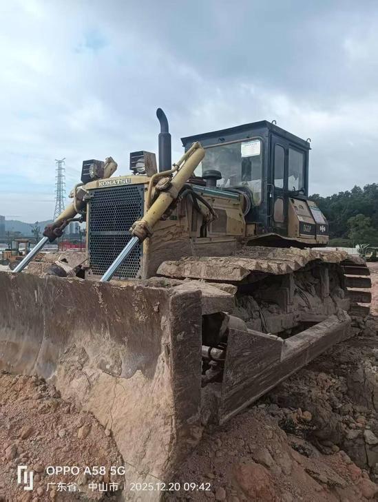 Buy Komatsu PC60-1 Used Excavator / 1